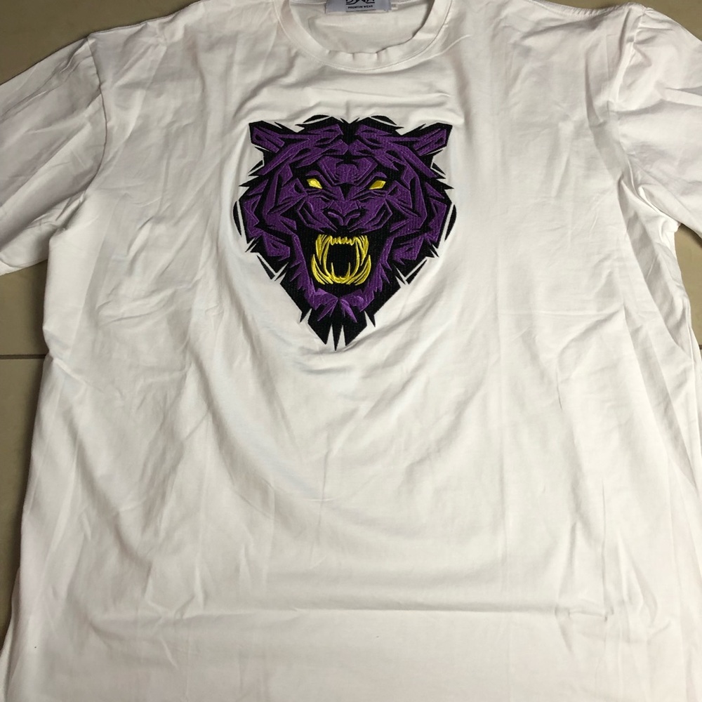 DNA shirt size 2xl